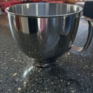 KitchenAid 5 Quart Tilt Head Stainless Steel Bowl